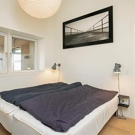 10 Person In * Strøby Ladeplads