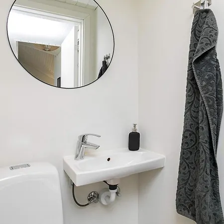 10 Person In * Strøby Ladeplads